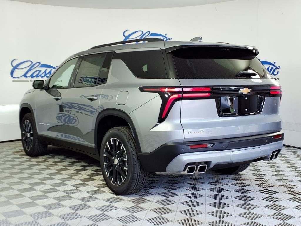new 2026 Chevrolet Traverse car, priced at $47,420