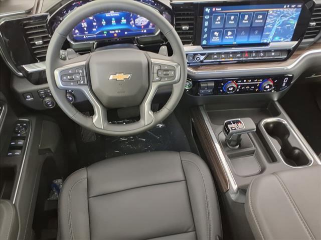 new 2025 Chevrolet Silverado 1500 car, priced at $53,673