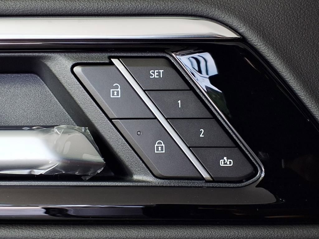 new 2025 Chevrolet Tahoe car, priced at $80,810