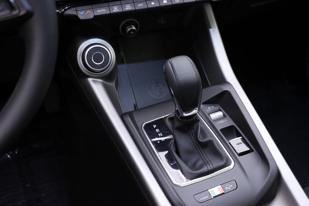 new 2024 Alfa Romeo Tonale car, priced at $47,685