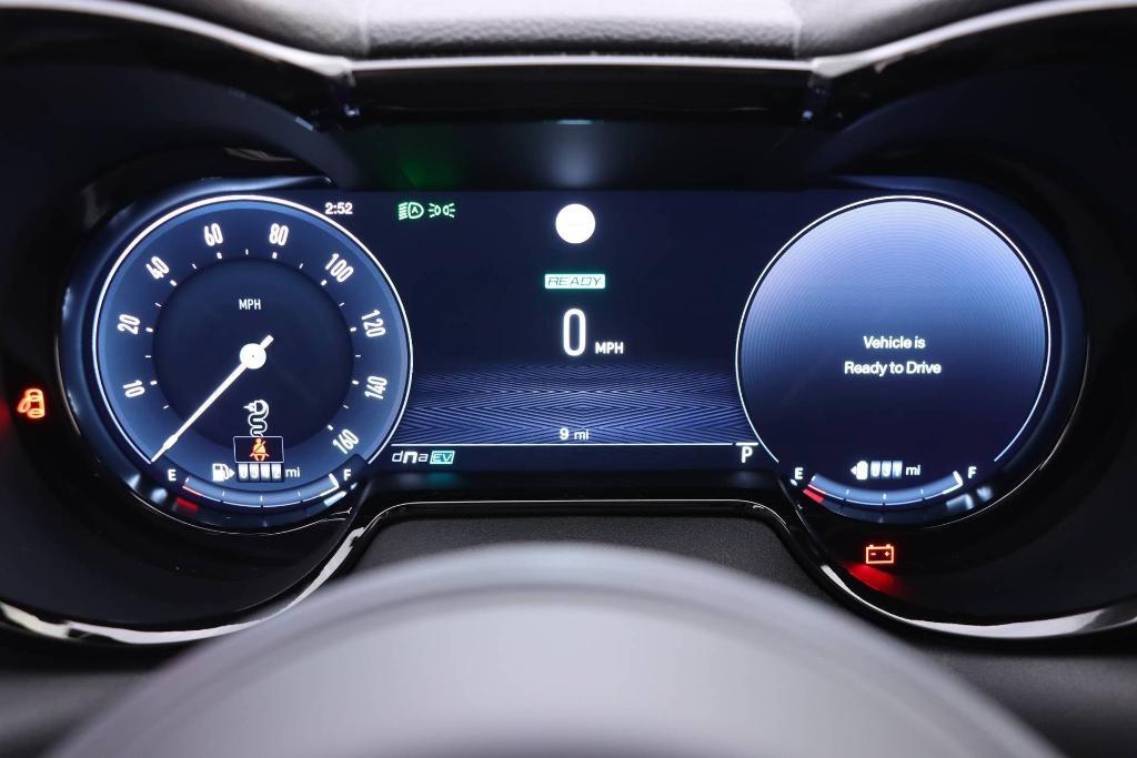 new 2024 Alfa Romeo Tonale car, priced at $50,450