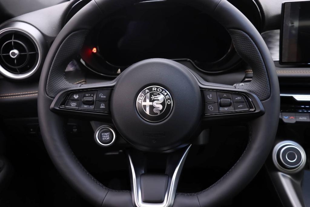 new 2024 Alfa Romeo Tonale car, priced at $46,145