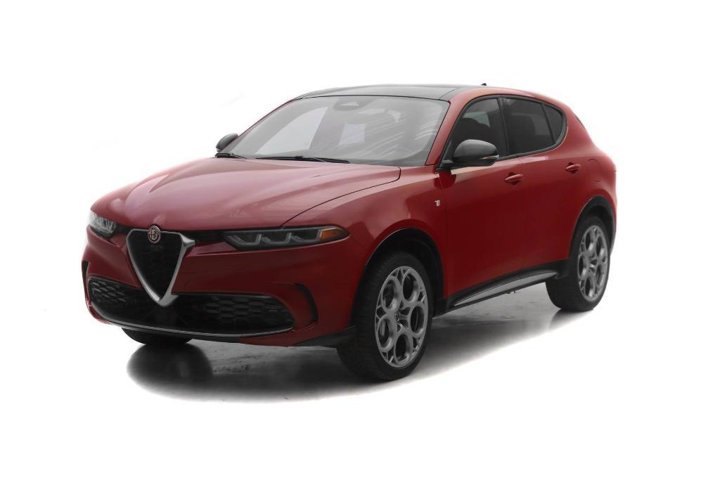 new 2024 Alfa Romeo Tonale car, priced at $48,985