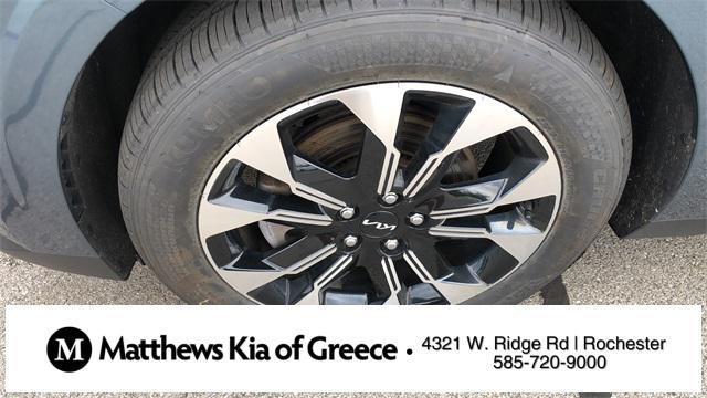 used 2023 Kia Carnival car, priced at $35,519