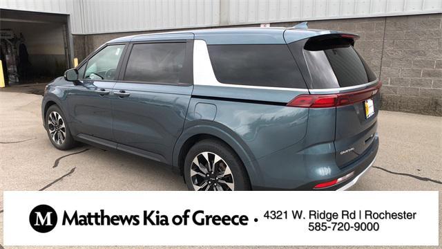 used 2023 Kia Carnival car, priced at $35,519
