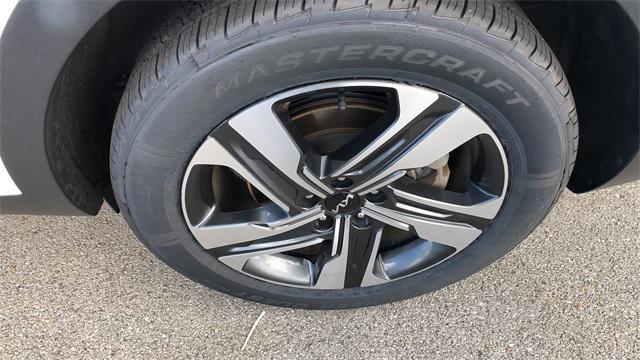 used 2023 Kia Sorento Hybrid car, priced at $31,799