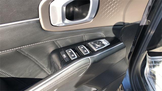 used 2021 Kia Sorento car, priced at $25,999