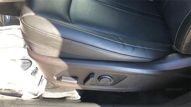 used 2021 Kia Sorento car, priced at $25,999