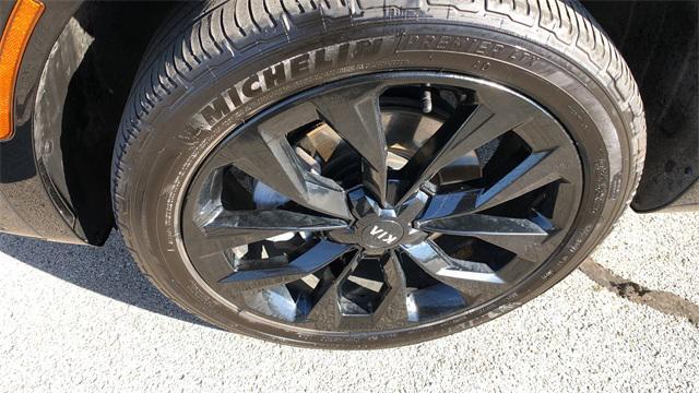 used 2021 Kia Sorento car, priced at $25,999