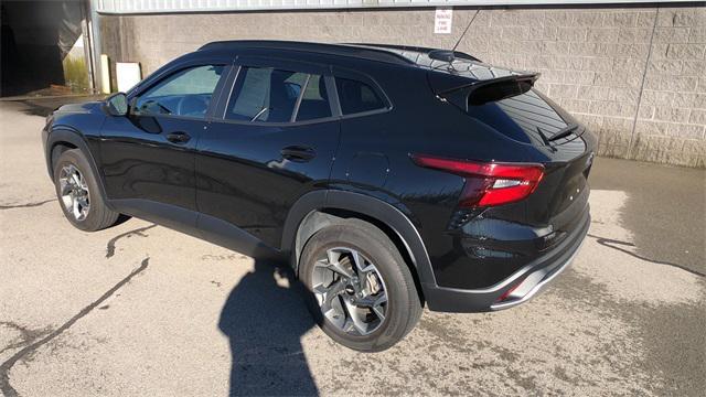 used 2024 Chevrolet Trax car, priced at $22,998