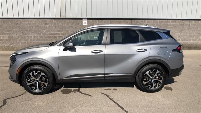 used 2025 Kia Sportage car, priced at $27,999