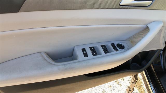 used 2016 Hyundai Sonata Hybrid car, priced at $13,998