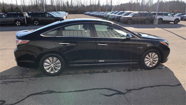 used 2016 Hyundai Sonata Hybrid car, priced at $13,998