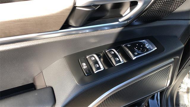 used 2024 Kia Telluride car, priced at $44,000