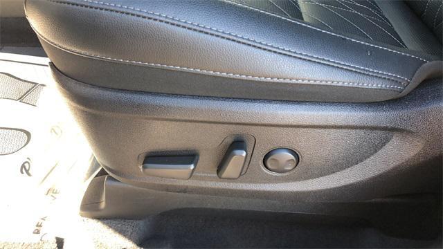 used 2024 Kia Telluride car, priced at $44,000