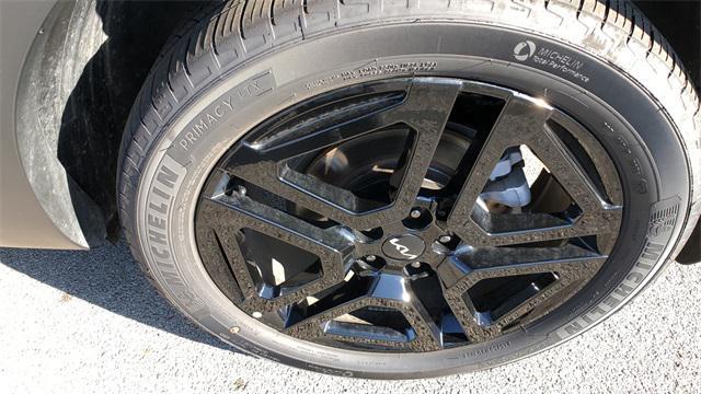 used 2024 Kia Telluride car, priced at $44,000