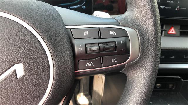 used 2025 Kia Sportage Hybrid car, priced at $29,998