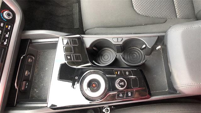 used 2025 Kia Sportage Hybrid car, priced at $29,998