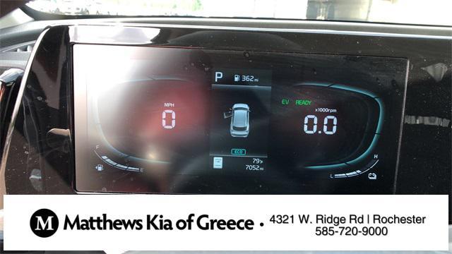 used 2025 Kia Sportage Hybrid car, priced at $29,999