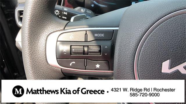 used 2025 Kia Sportage Hybrid car, priced at $29,999