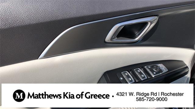 used 2024 Kia Carnival car, priced at $34,998