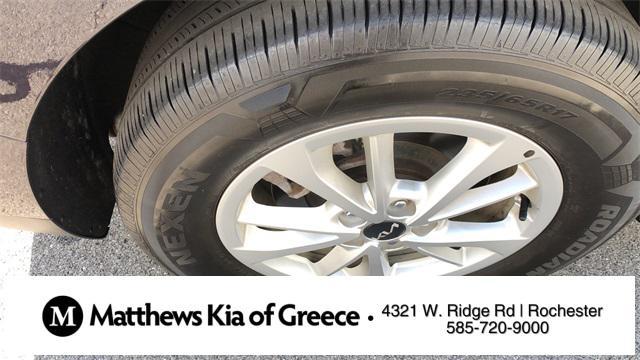 used 2024 Kia Carnival car, priced at $34,998