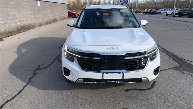 used 2025 Kia Seltos car, priced at $26,998