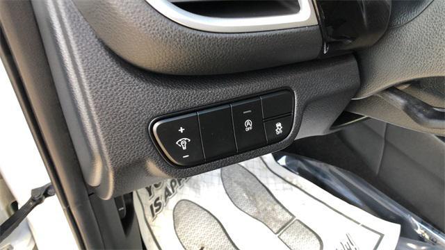 used 2025 Kia Seltos car, priced at $26,998