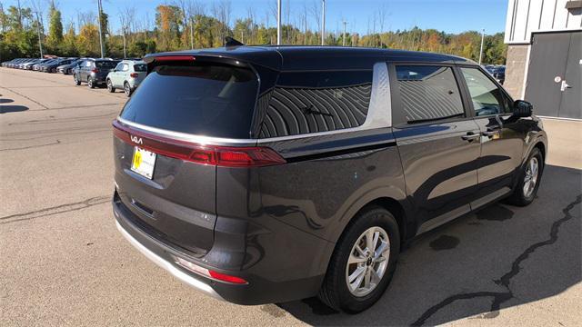 used 2023 Kia Carnival car, priced at $32,001