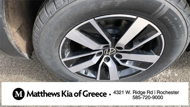 used 2022 Volkswagen Atlas car, priced at $32,999
