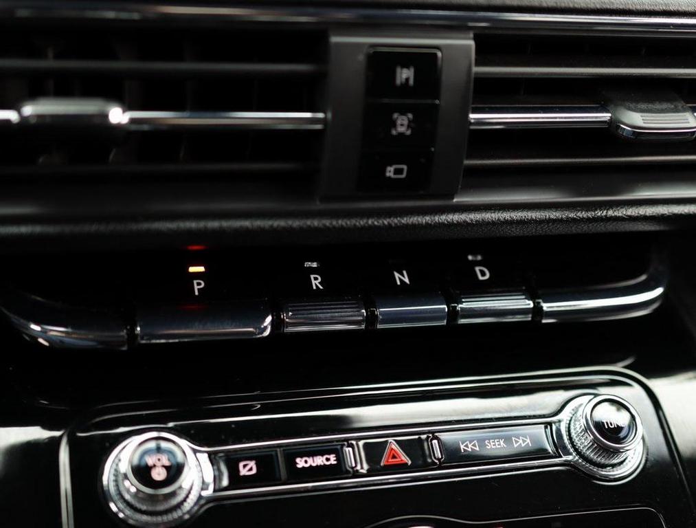 used 2022 Lincoln Corsair car, priced at $35,998