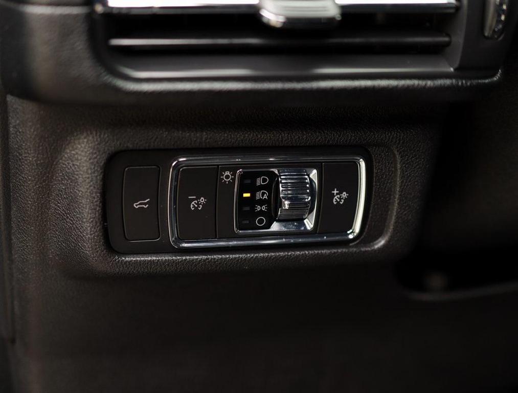 used 2022 Lincoln Corsair car, priced at $35,998