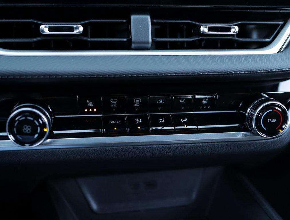 new 2026 Chevrolet Equinox car, priced at $30,495