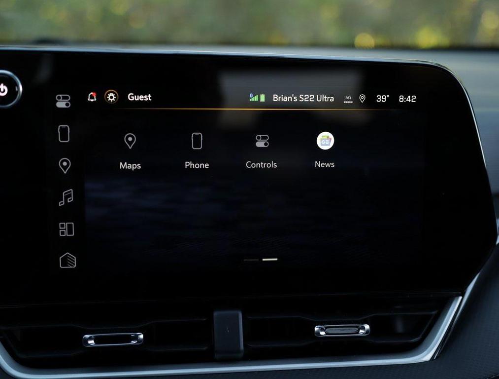 new 2026 Chevrolet Equinox car, priced at $30,495