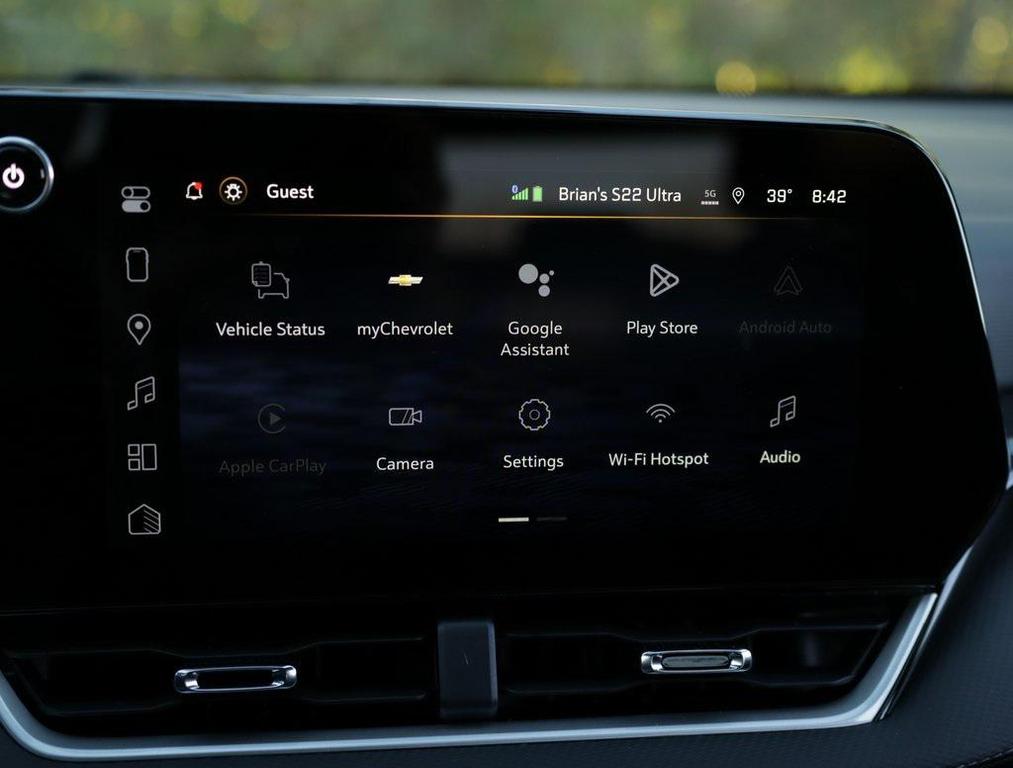 new 2026 Chevrolet Equinox car, priced at $30,495