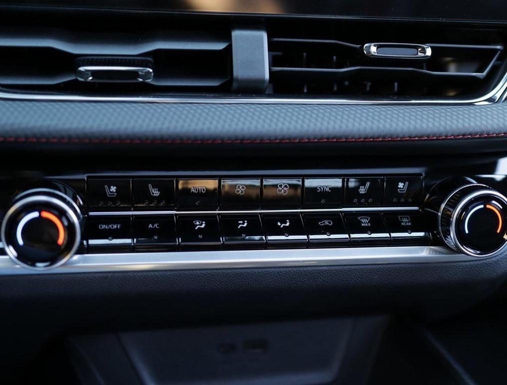 new 2026 Chevrolet Equinox car, priced at $38,995