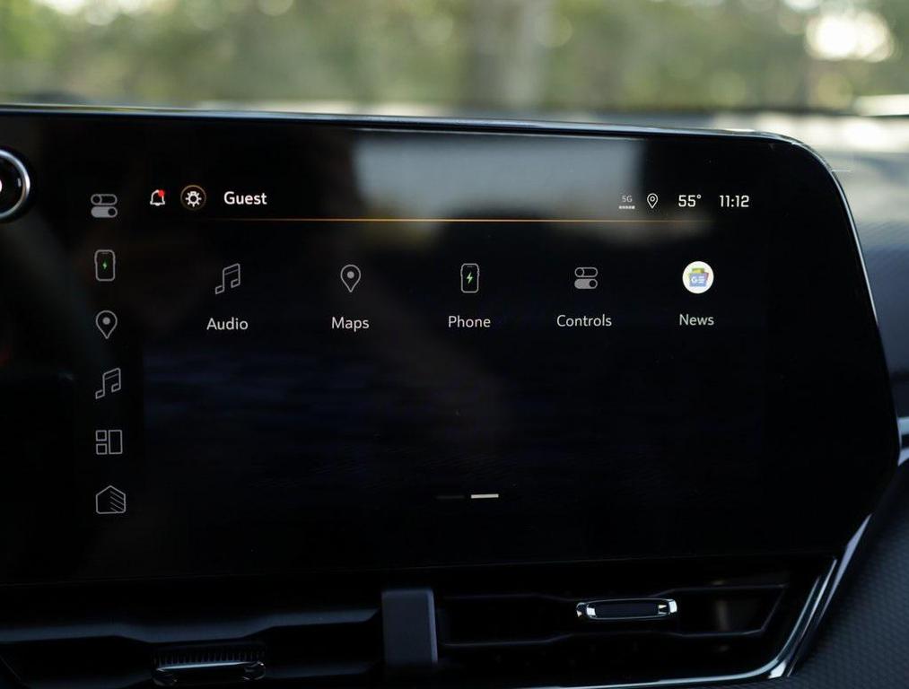 new 2026 Chevrolet Equinox car, priced at $38,995