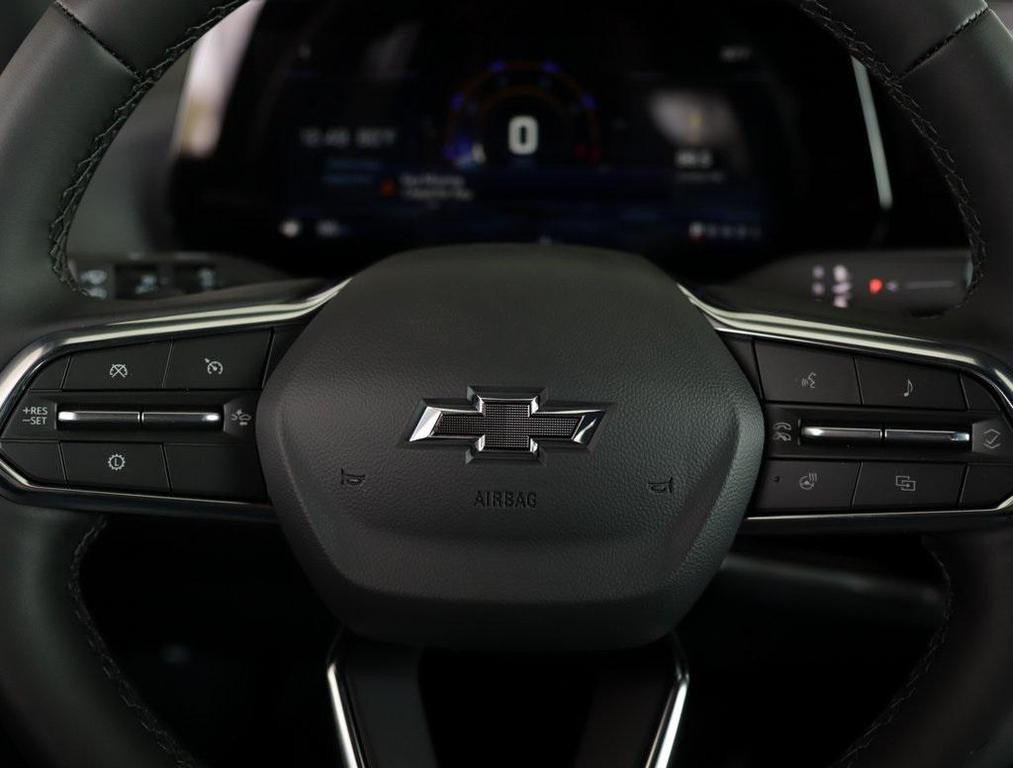 new 2026 Chevrolet Equinox car, priced at $33,915
