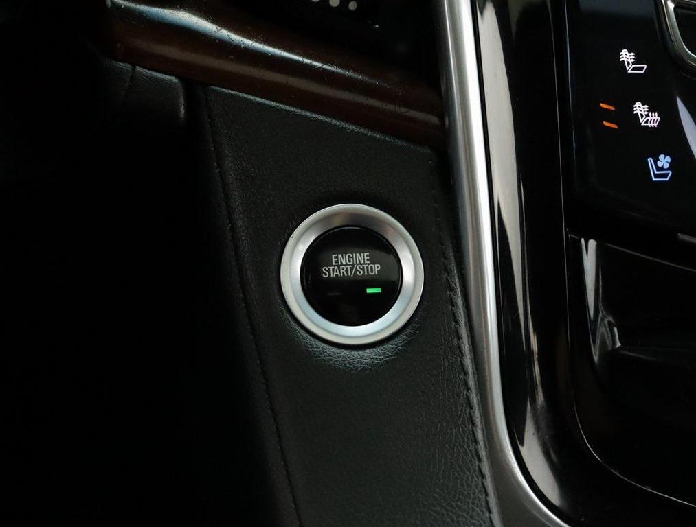 used 2019 Cadillac Escalade ESV car, priced at $34,998