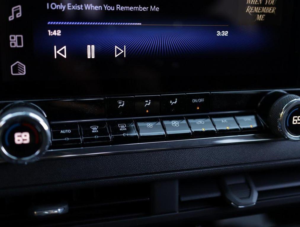 new 2026 Chevrolet Colorado car, priced at $41,495