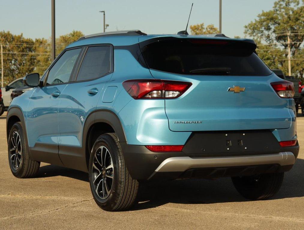 new 2026 Chevrolet TrailBlazer car, priced at $27,475