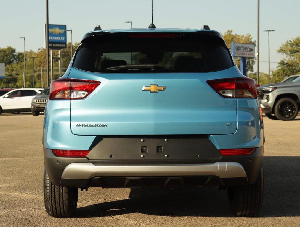 new 2026 Chevrolet TrailBlazer car, priced at $27,475