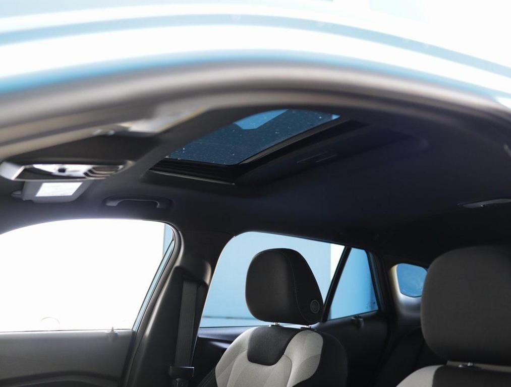 new 2025 Chevrolet Trax car, priced at $24,480
