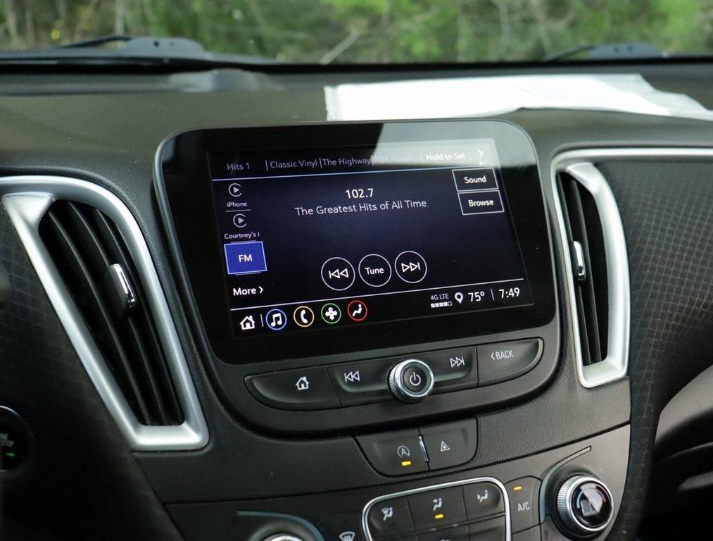 used 2023 Chevrolet Malibu car, priced at $18,998
