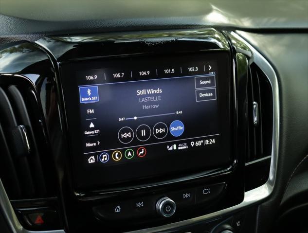 used 2020 Chevrolet Traverse car, priced at $31,298