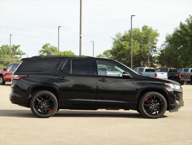 used 2020 Chevrolet Traverse car, priced at $31,298