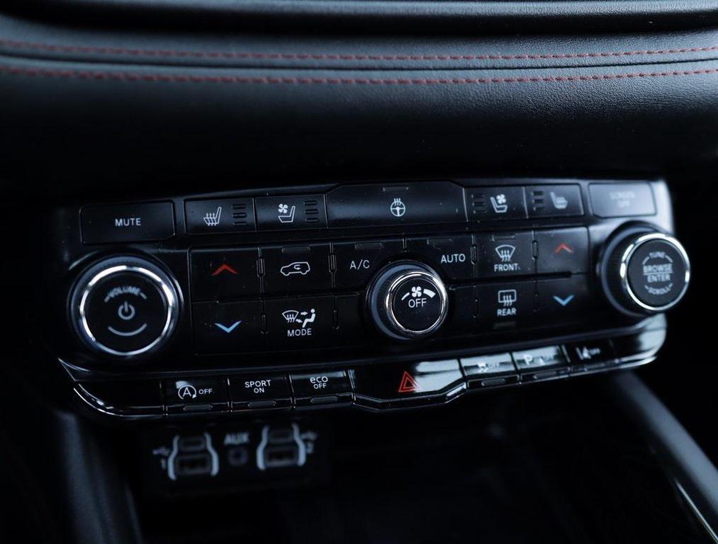 used 2023 Dodge Durango car, priced at $38,816