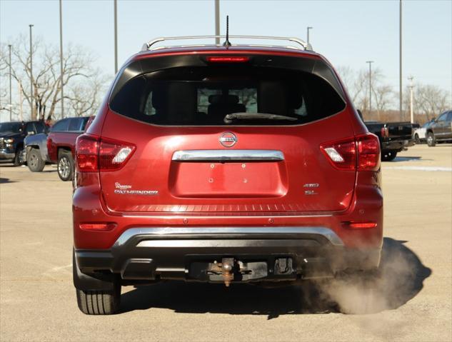 used 2017 Nissan Pathfinder car