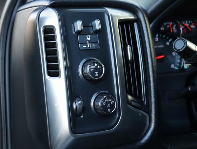 used 2015 Chevrolet Silverado 1500 car, priced at $17,998