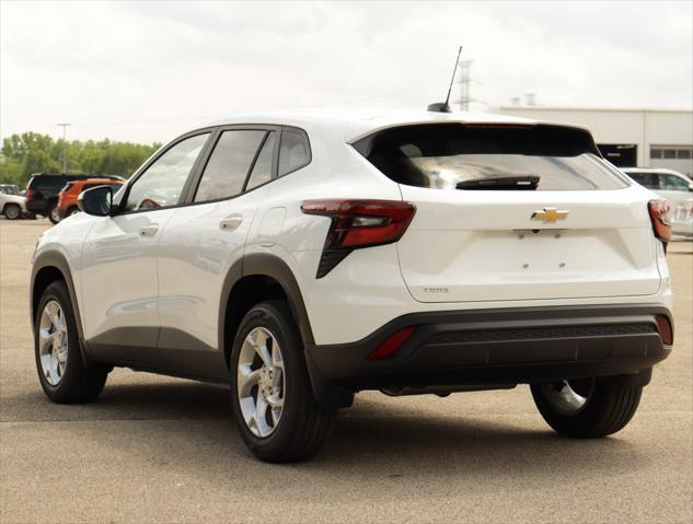 new 2025 Chevrolet Trax car, priced at $22,835